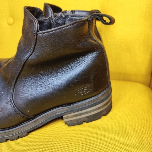 Skechers Steel Toe Oil Resistant Work Boots Black Leather Men\'s Shoes Size 10.5